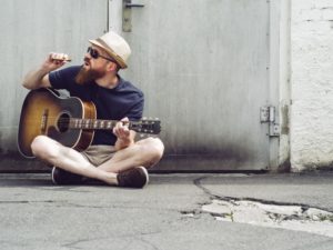 アコースティックギターのストローク